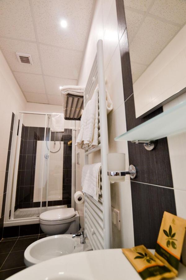 B&B Al Viale ฟอจเจีย ภายนอก รูปภาพ