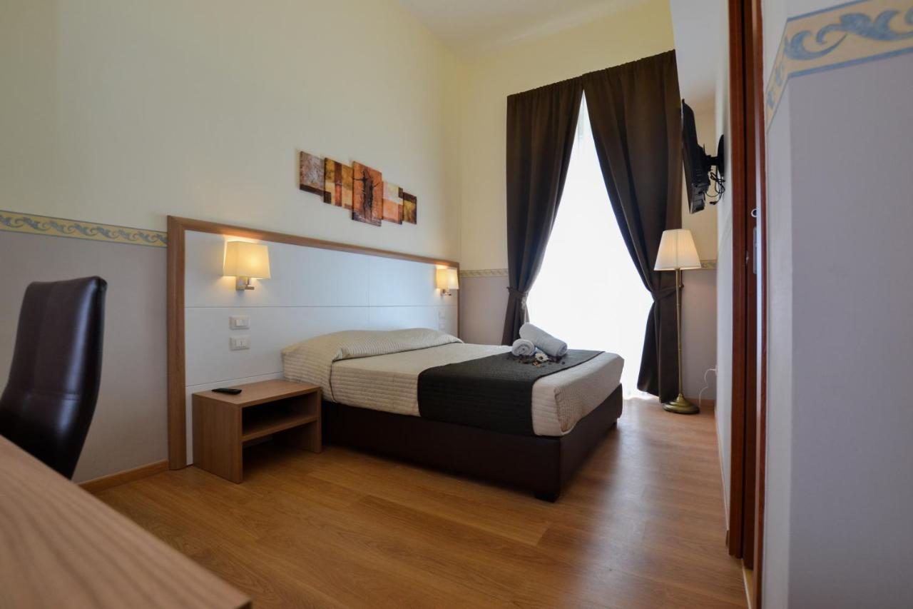 B&B Al Viale ฟอจเจีย ภายนอก รูปภาพ