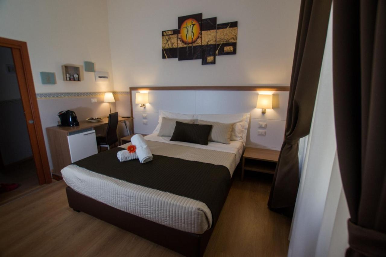 B&B Al Viale ฟอจเจีย ภายนอก รูปภาพ